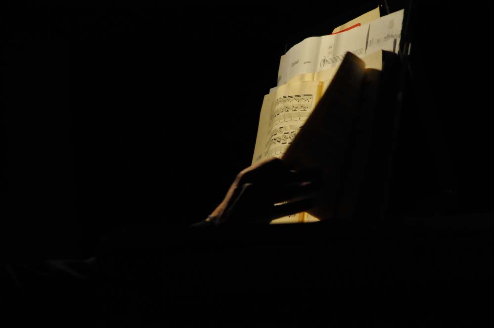 Claudio Astronio all'organo di Gesù Redentore